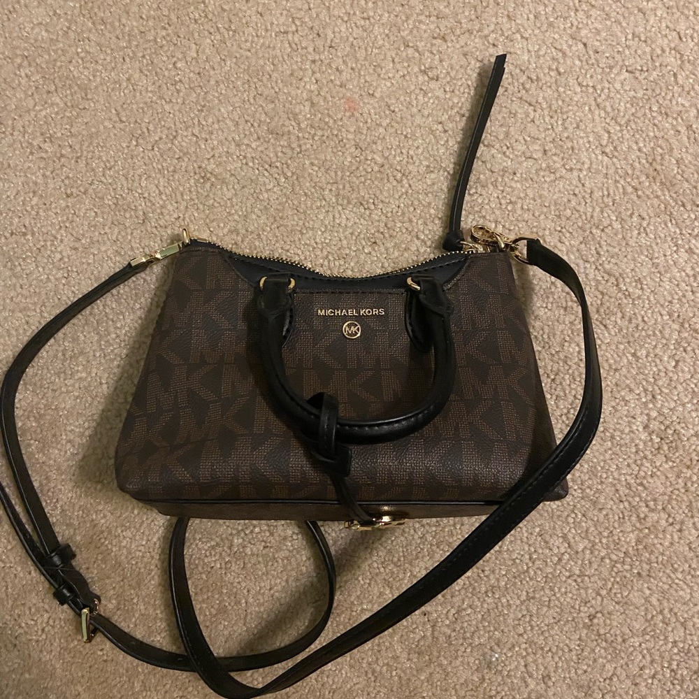 Michael Kors Crossbody